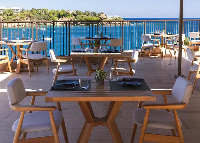Castello Infinity Suites - Adults Only