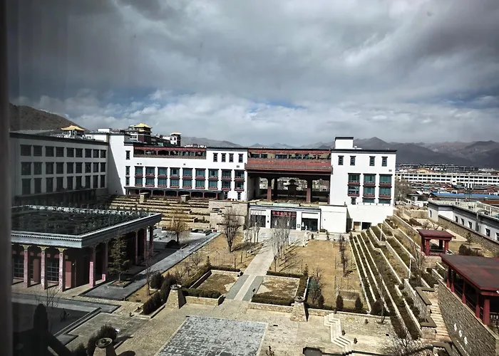 Hilton Shigatse