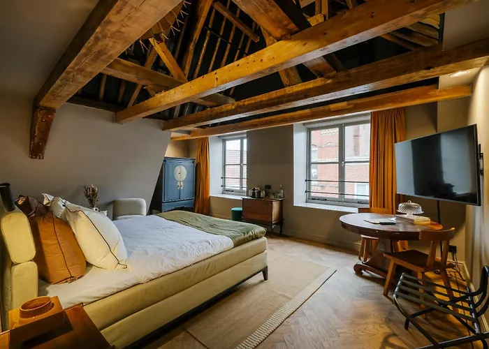 Hotel 1635