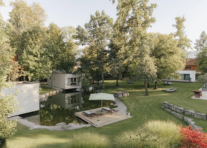 Matador Lodges