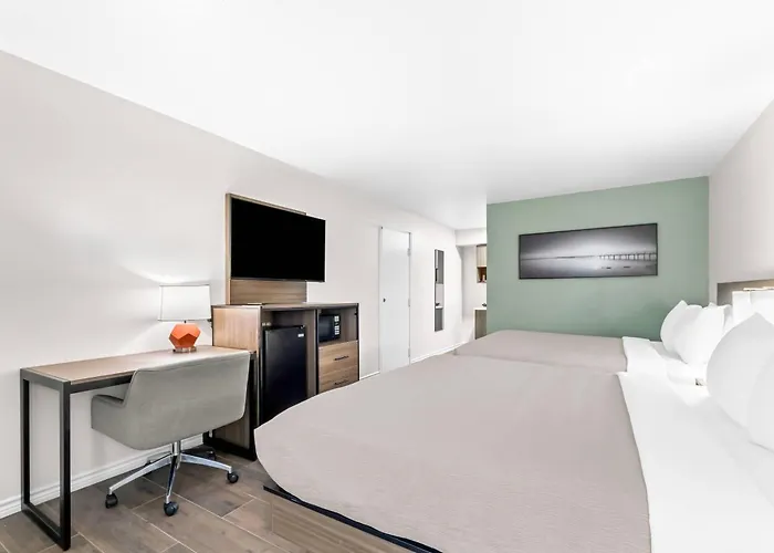 Quality Inn & Suites Port Lavaca Near Lighthouse Beach