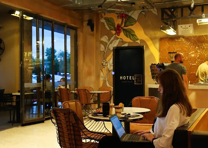 Hotel54