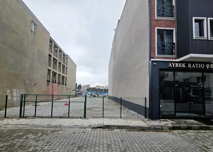 Aybek Ratio Hotel