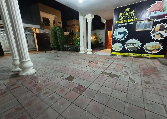 Hotel De Smart Multan