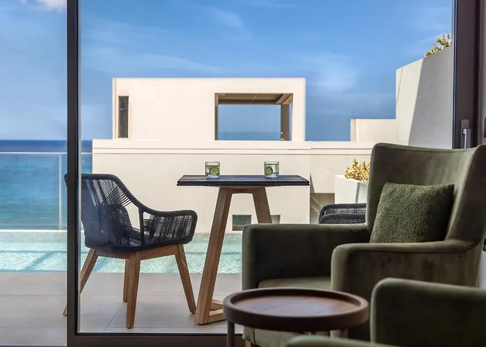 Castello Boutique Suites By The Sea - Adults Only