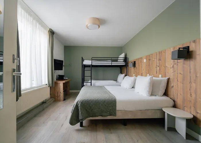 Hotel Emilia