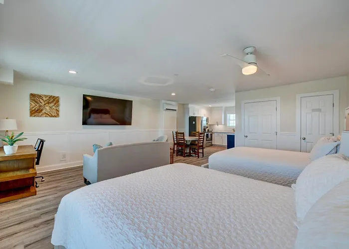 3007 Queen Suite , 3Rd Floor Oasis