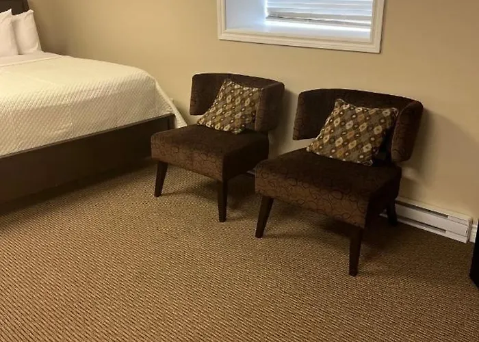 Riverview Suites