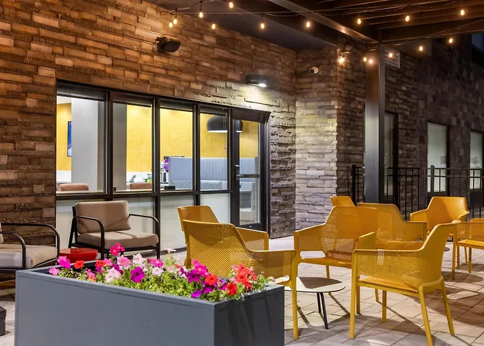 Home2 Suites By Hilton Altoona Des Moines