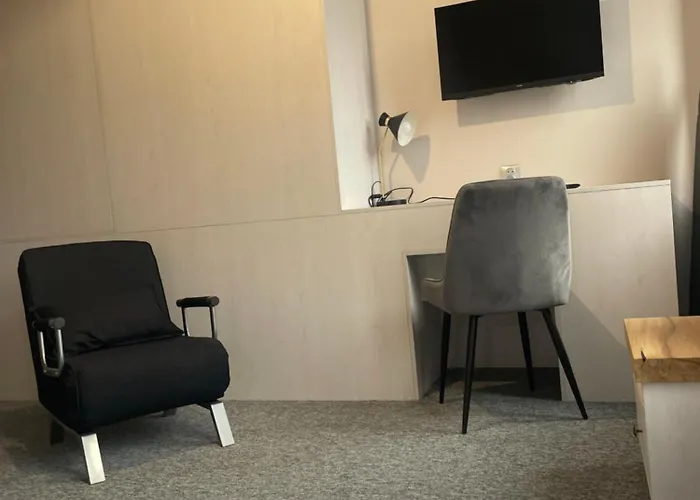 Wielkopolanka Pokoje Goscinne I Restauracja