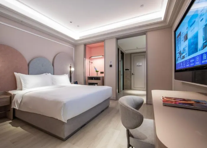 Mercure Nantong Railway Station