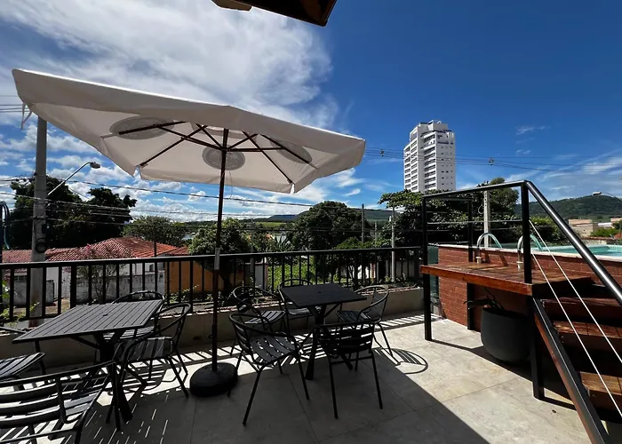 Pousada Casa Limão