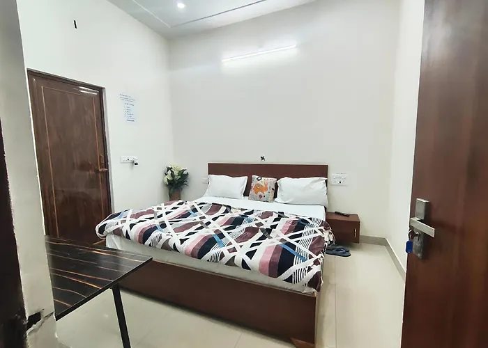 Harigarh Inn