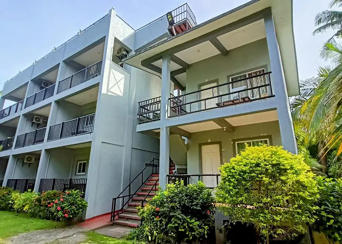 Suki Beach Resort "3-3" Family Aircon Room