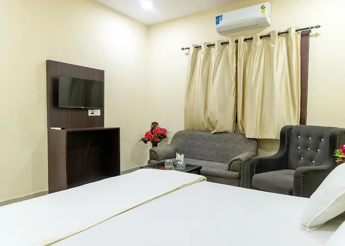 Hotel Amrit Vatika