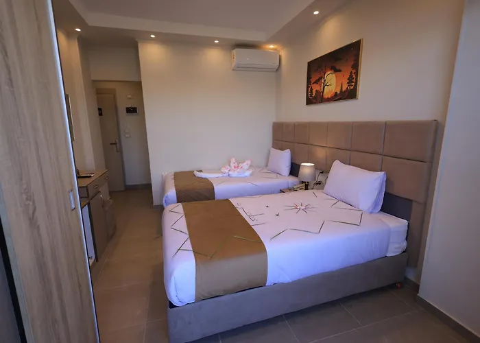 Akhenaton Hotel