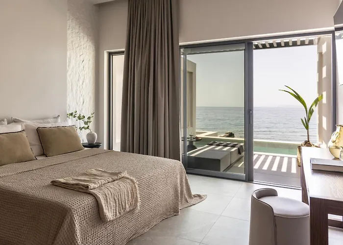 Orion Tinos Suites