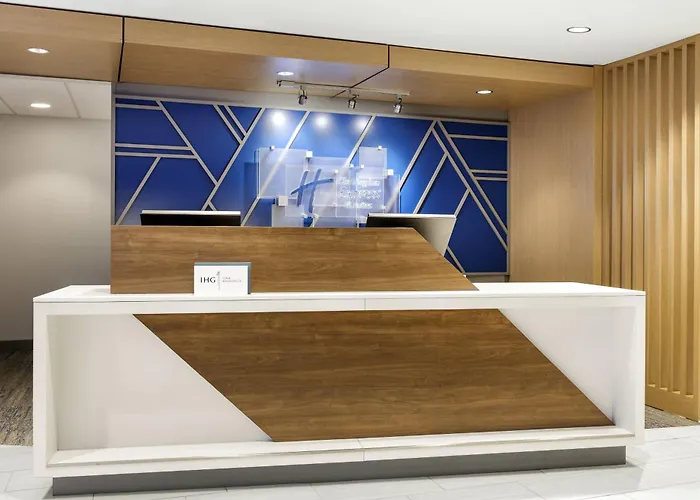 Holiday Inn Express & Suites Huntsville Northeast By Ihg