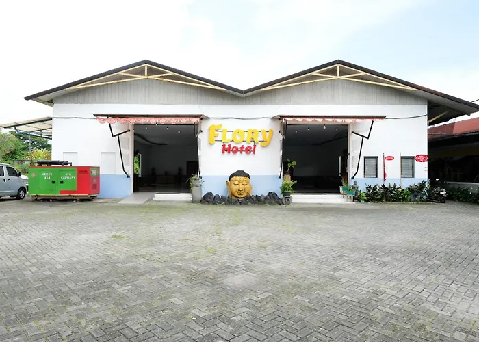 Reddoorz At Flory Hotel Jalan Ringroad Selatan