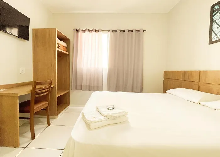 Lady Laura Hotel