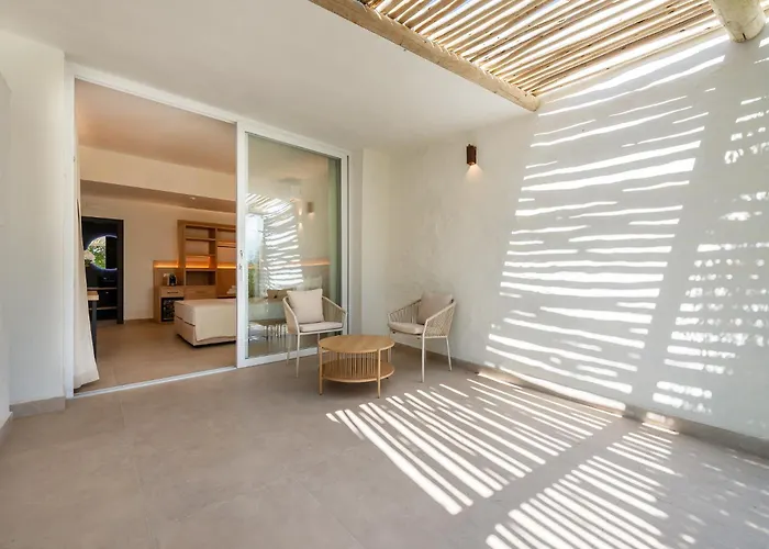 Cala Lupo Resort
