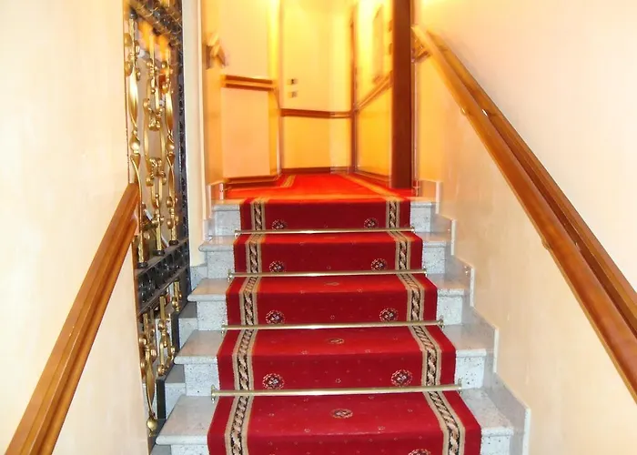 Hotel President