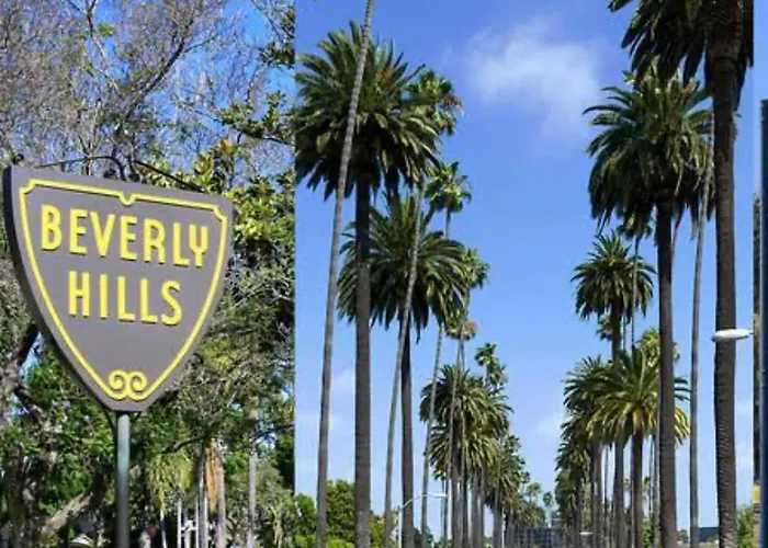 Best Prime Location Hollywood Private House