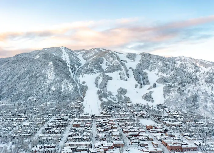 Luxurious 2 Bedroom 2 Ba - Aspen Core