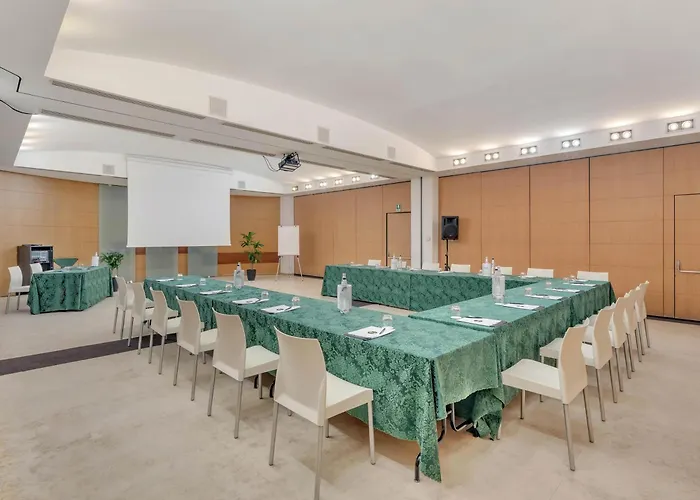 B&B Hotel Calenzano First