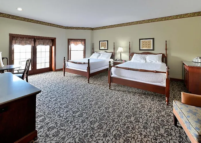 Carlisle Inn
