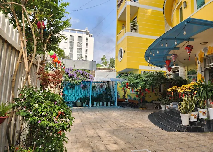 Ngoc Son Hotel