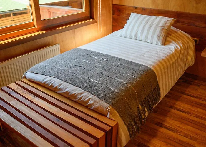 Illi Lodge & Hostel