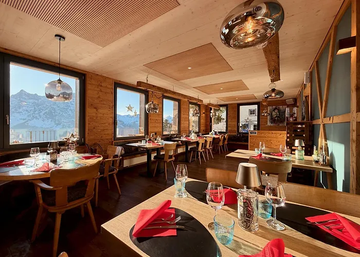 Berggasthaus Eggberge - Boutique Mountain Hotel - Access Via Cablecar