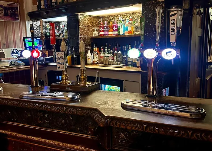 Parlors Hall Hotel