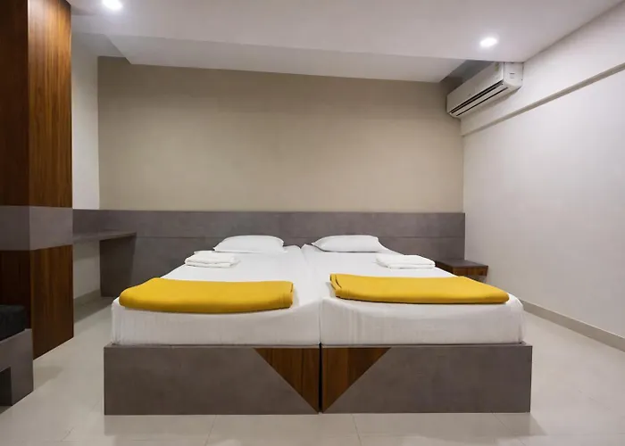 Stayguru Hari Om Residency