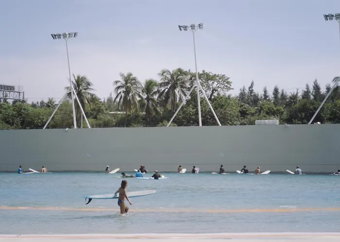 911 Surf Villa