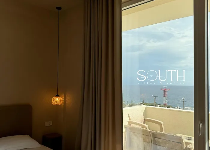 South Villas&Suites