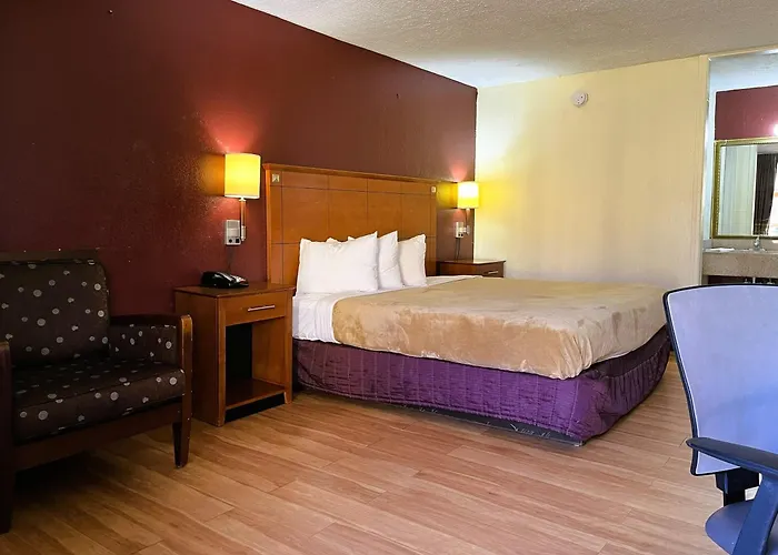 Budgetel Inn Phenix City - Columbus Near Fort Benning
