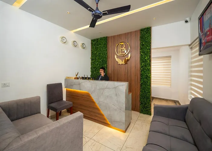 Boulevard Premium Luxury Hotel