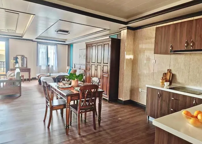 Seaview Garden Hotel & Residences
