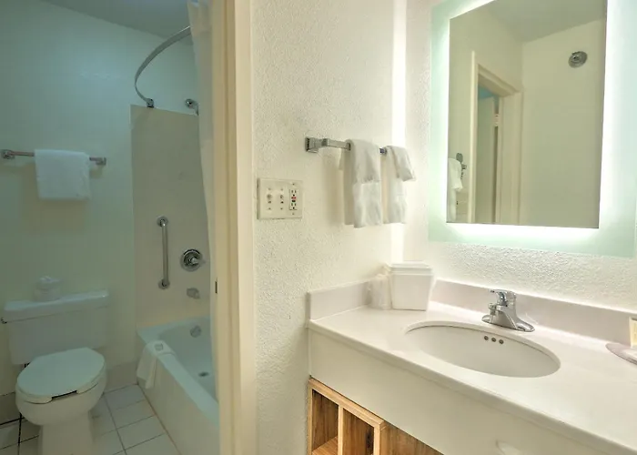 Hotel Carolina