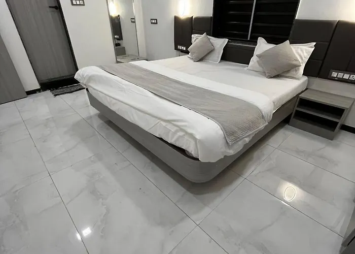 Hotel Rajwada
