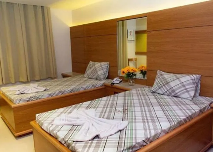 Center Hotel