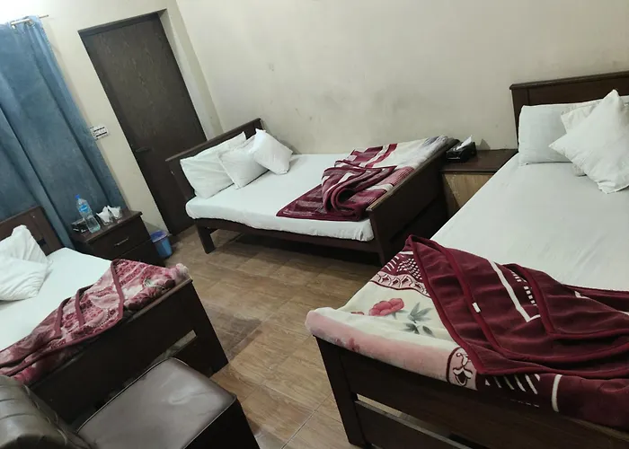 Al Huda Hotel