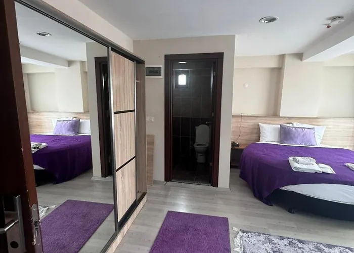 Grand Life Hotel
