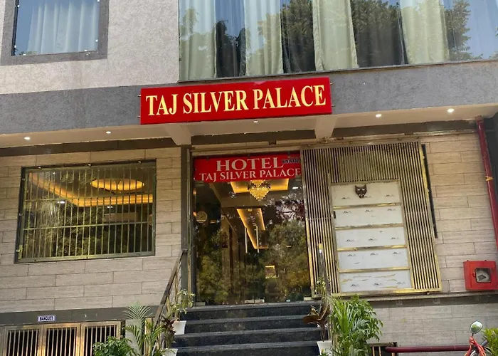 Hotel Taj Silver Palace