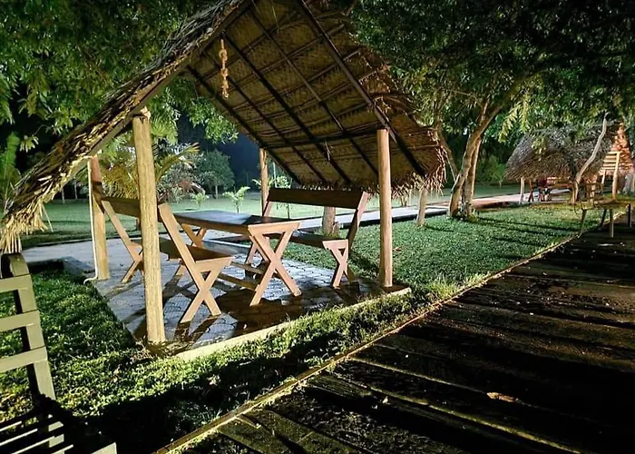Tabbowa Lake Resort