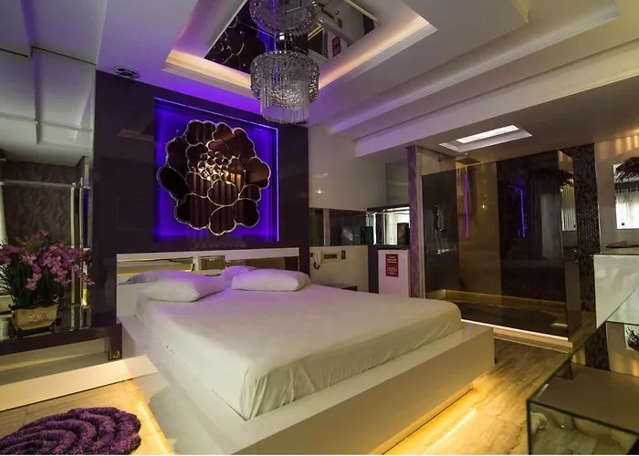 Golden Motel Pernoite Suite Luxo Com Conforto E Privacidade Garagem Privativa