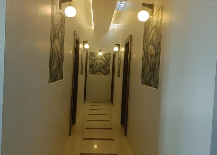 Hotel Moon Palace