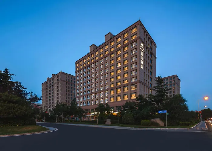 Atour Hotel Xingfu Gate Weihai City